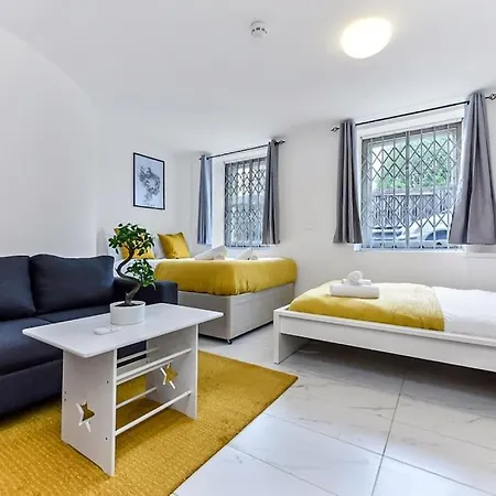 Deluxe Studio Near Camden Town London Exterior photo