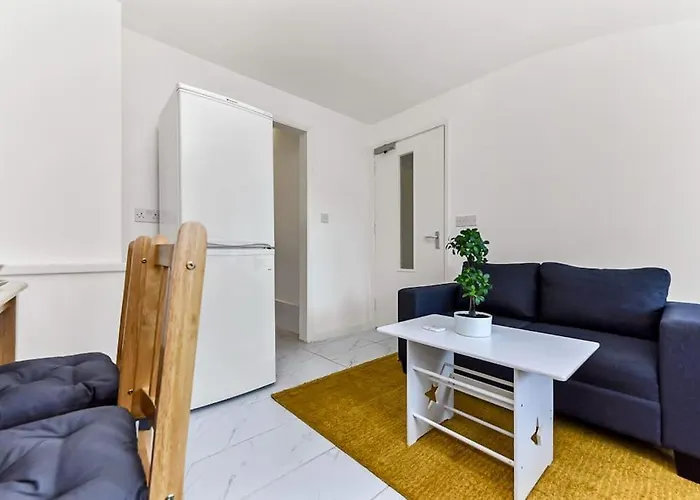 Deluxe Studio Near Camden Town